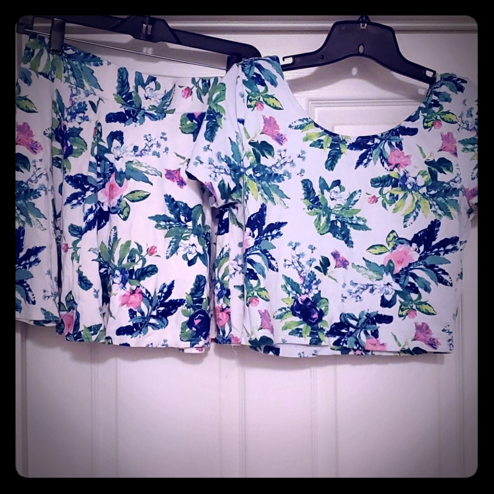Skirt Set